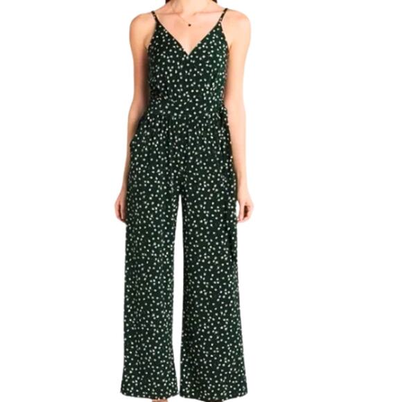 Kaileigh Rochelle Floral Jumpsuit in Dark Green NWOT Size MP